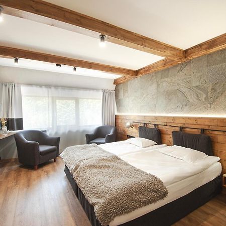 "Park Hotel Ela" 波罗维茨 外观 照片